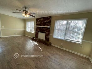 5281 Shallow Wood Ln in Douglasville, GA - Foto de edificio - Building Photo