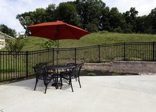 Reserve at Paxton Creek in Harrisburg, PA - Foto de edificio - Building Photo