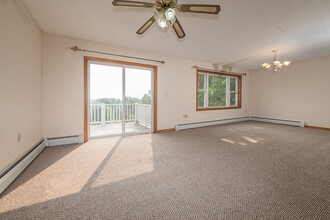 80 Riggs Dr in Potsdam, NY - Building Photo - Building Photo
