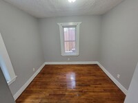 163 Boylston St, Unit 1 in Boston, MA - Building Photo - Building Photo