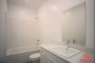 7414 Kiwi Mdw Ct in Bakersfield, CA - Building Photo - Building Photo