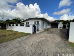 1250 Ulupuni St in Kailua, HI - Building Photo - Building Photo