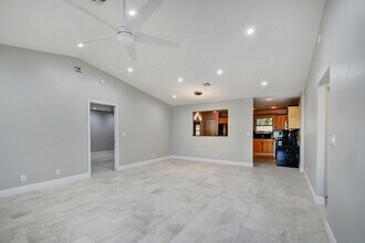 6170 Serene Run in Greenacres, FL - Building Photo - Building Photo