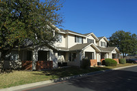 Village at Fox Creek in Killeen, TX - Foto de edificio - Building Photo