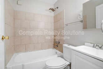 221 W Felton Ave in St. Louis, MO - Building Photo - Building Photo