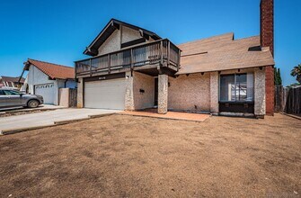 8840 Cassioepia Way in San Diego, CA - Building Photo - Building Photo