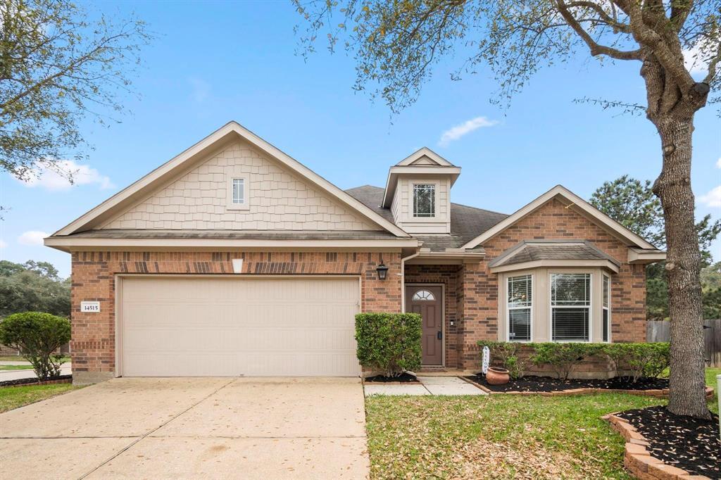 14515 Dakota Bend Dr in Cypress, TX - Building Photo