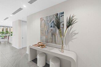 220 SE Mizner Blvd in Boca Raton, FL - Building Photo - Building Photo