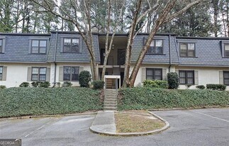 40 Glenald Way NW in Atlanta, GA - Building Photo