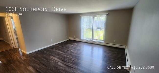 103 Southpoint Dr in Amherst, MA - Foto de edificio - Building Photo