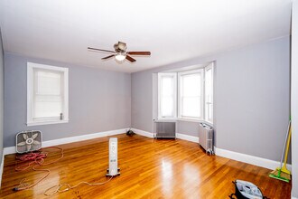 24 Shannon St in Boston, MA - Building Photo - Building Photo