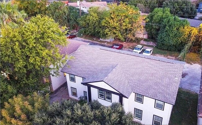 property at 3427 Willowrun Dr