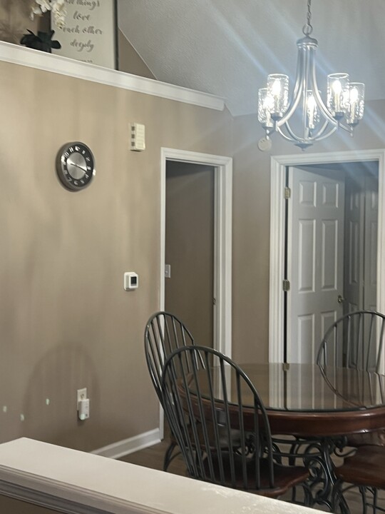 407 Elmhurst Ave in High Point, NC - Building Photo