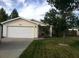 5824 Stonewood Dr in Cheyenne, WY - Building Photo