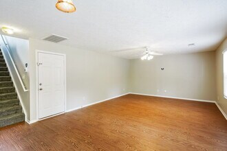 2741 Sutherland Dr in Thompson's Station, TN - Building Photo - Building Photo