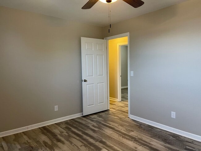 property at 214 Cedarview Dr