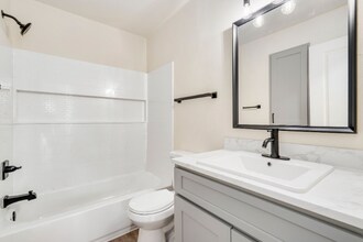 1618 Banyan Dr, Unit 1618 Banyan Dr #4 in Fort Collins, CO - Building Photo - Building Photo