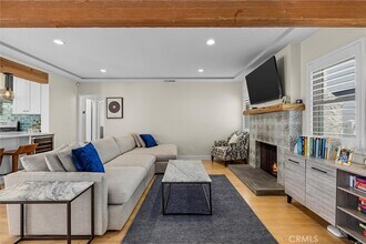 3528 Pacific Ave in Manhattan Beach, CA - Building Photo - Building Photo