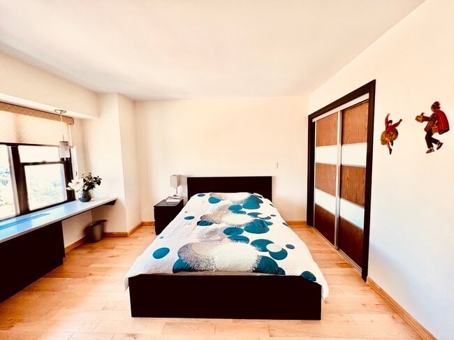 20 W 64th St in New York, NY - Foto de edificio - Building Photo