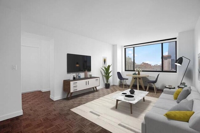 420 W 42nd St in New York, NY - Building Photo - Building Photo