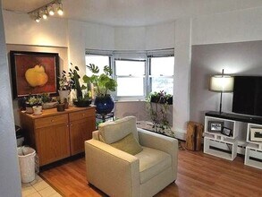 4970 N Marine Dr in Chicago, IL - Building Photo - Building Photo