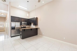 3120 Regal Dr in Edinburg, TX - Building Photo - Building Photo