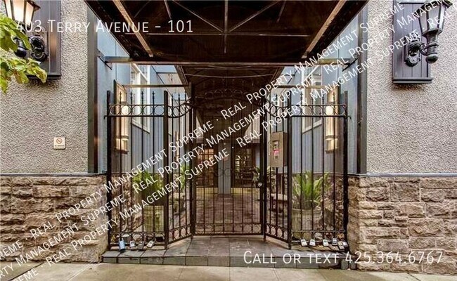 403 Terry Ave in Seattle, WA - Building Photo - Building Photo