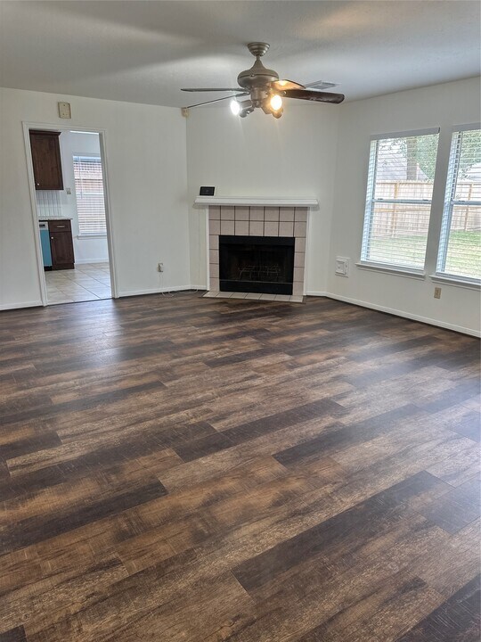 16506 Canario Dr in Houston, TX - Building Photo