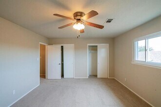 1411 Ramada Dr in Houston, TX - Building Photo - Building Photo