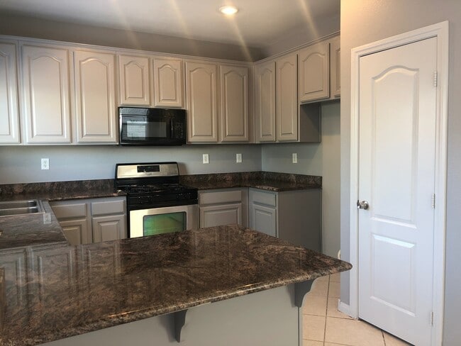 6299 Maidenhair Fern Ct in Las Vegas, NV - Building Photo - Building Photo