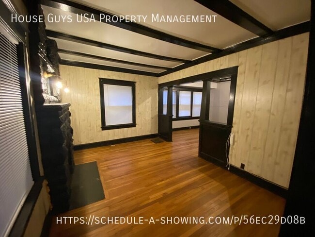 2416 E 42nd St in Kansas City, MO - Building Photo - Building Photo