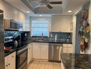 1030 Sugar Sands Blvd in West Palm Beach, FL - Building Photo - Building Photo