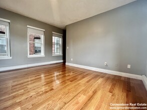 477 Dudley St, Unit 4 in Boston, MA - Building Photo - Building Photo