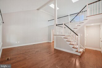 4339 Stream Bed Way in Alexandria, VA - Building Photo - Building Photo