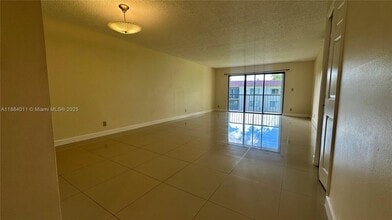 16210 Laurel Dr in Weston, FL - Building Photo - Building Photo