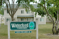 Waterford Townhomes in Oakdale, MN - Building Photo - Building Photo