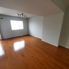 50 Princeton Pl in Belleville, ON - Building Photo - Building Photo