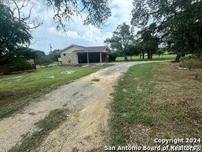 440 Cedar Springs Dr in Spring Branch, TX - Building Photo - Building Photo