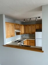 Block V in Grand Forks, ND - Building Photo - Building Photo