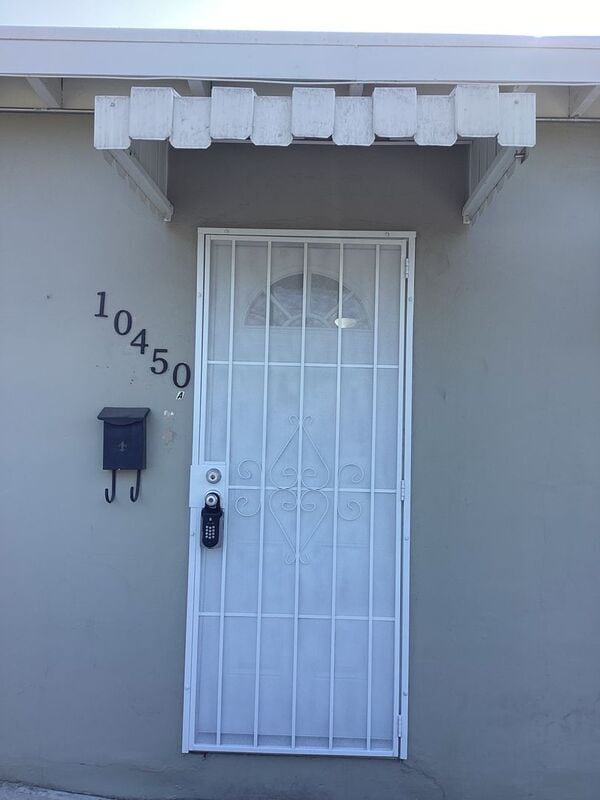 10450 Ceres Ave in Whittier, CA - Building Photo - Building Photo