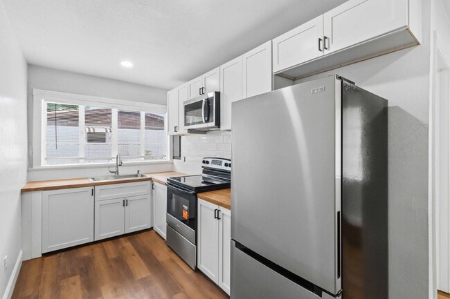 property at 5127 69th Way N