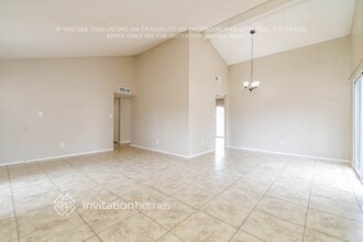 6014 S 41st Pl in Phoenix, AZ - Foto de edificio - Building Photo