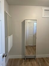 1522 Taylor Ave N, Unit B in Seattle, WA - Building Photo - Building Photo