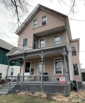 1231 State St in New Haven, CT - Building Photo