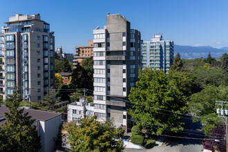 Carlton Towers in Vancouver, BC - Building Photo - Building Photo