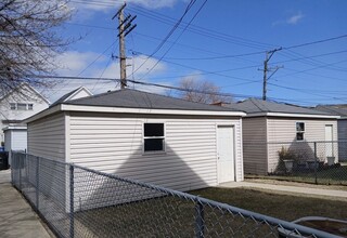 1500 E 72nd Pl in Chicago, IL - Building Photo - Building Photo