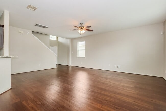property at 2802 Mesquite Ridge Dr