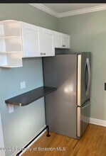 402 S Valley Ave in Olyphant, PA - Building Photo - Building Photo