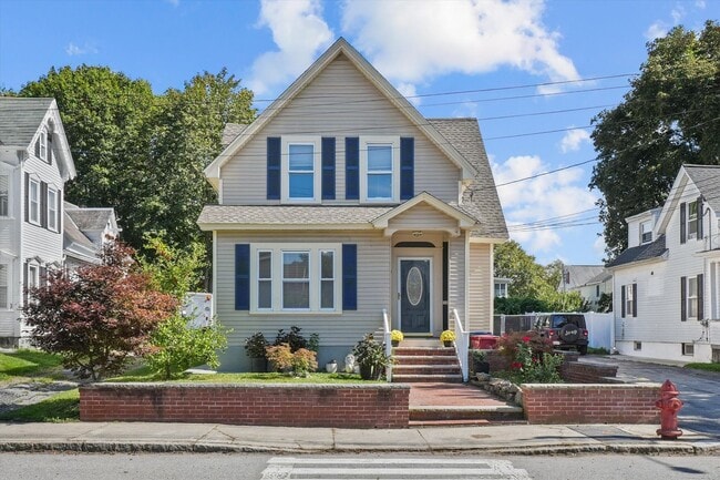 property at 81 5th Ave