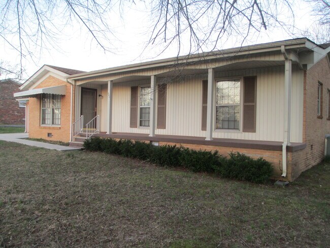 880 Vine Ridge Ave in Cookeville, TN - Foto de edificio - Building Photo